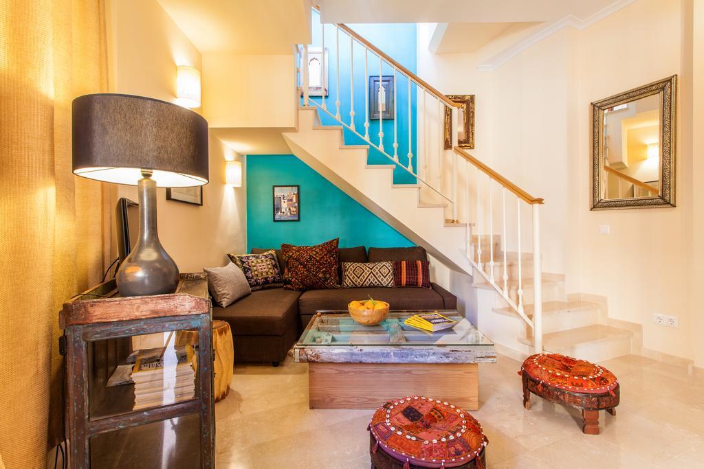 Bedouin Chic Rooftop - Space Maison Apartments Seville Exterior photo