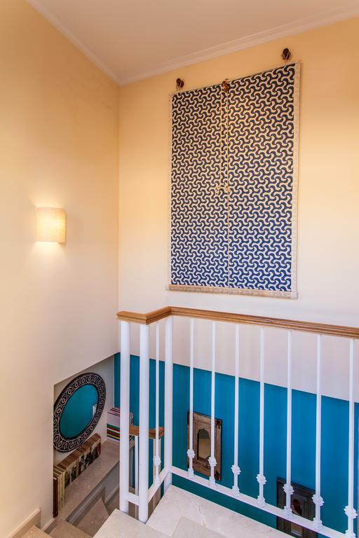 Bedouin Chic Rooftop - Space Maison Apartments Seville Exterior photo