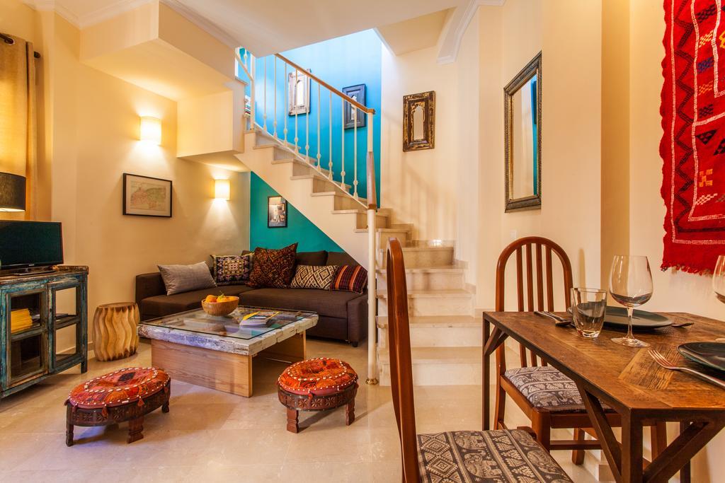 Bedouin Chic Rooftop - Space Maison Apartments Seville Exterior photo